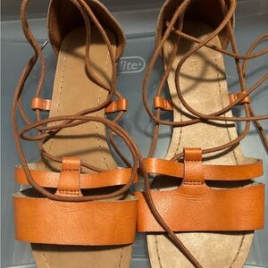 Women's Tan Sandals
